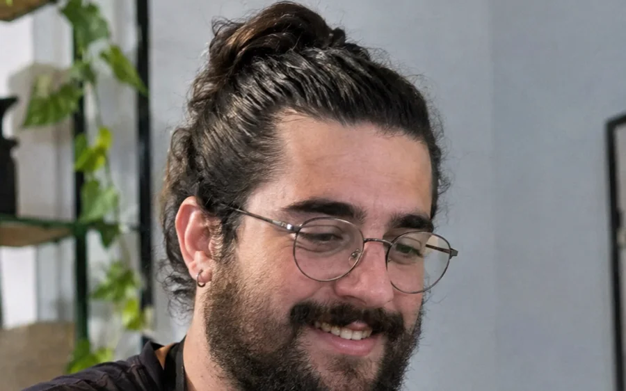 Luca Moretti, especialista en herramientas sin código en YabomiPumsi